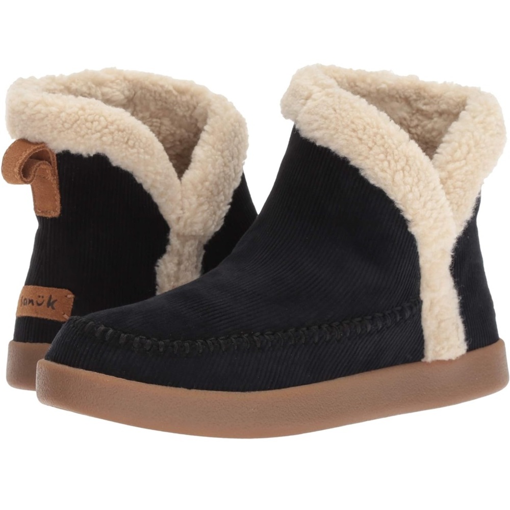 Sanuk | Women’s Cozy Black Cream Nice Bootah Corduroy Ankle Slip On Warm Boots